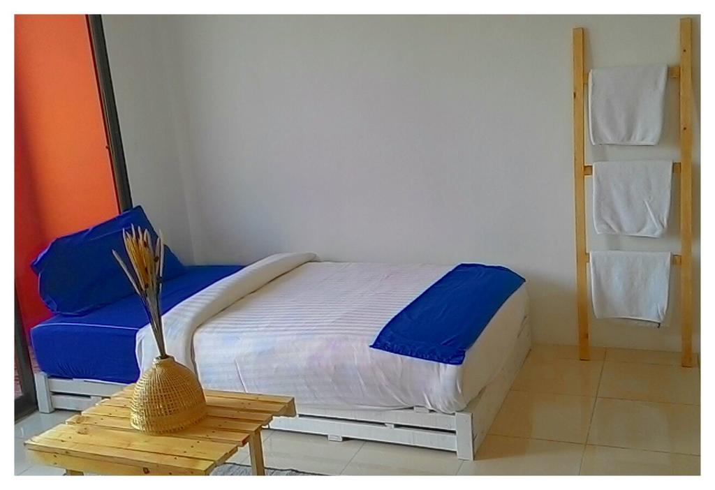 Green Leaf Guesthouse Krabi town Esterno foto