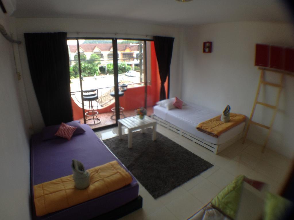 Green Leaf Guesthouse Krabi town Esterno foto