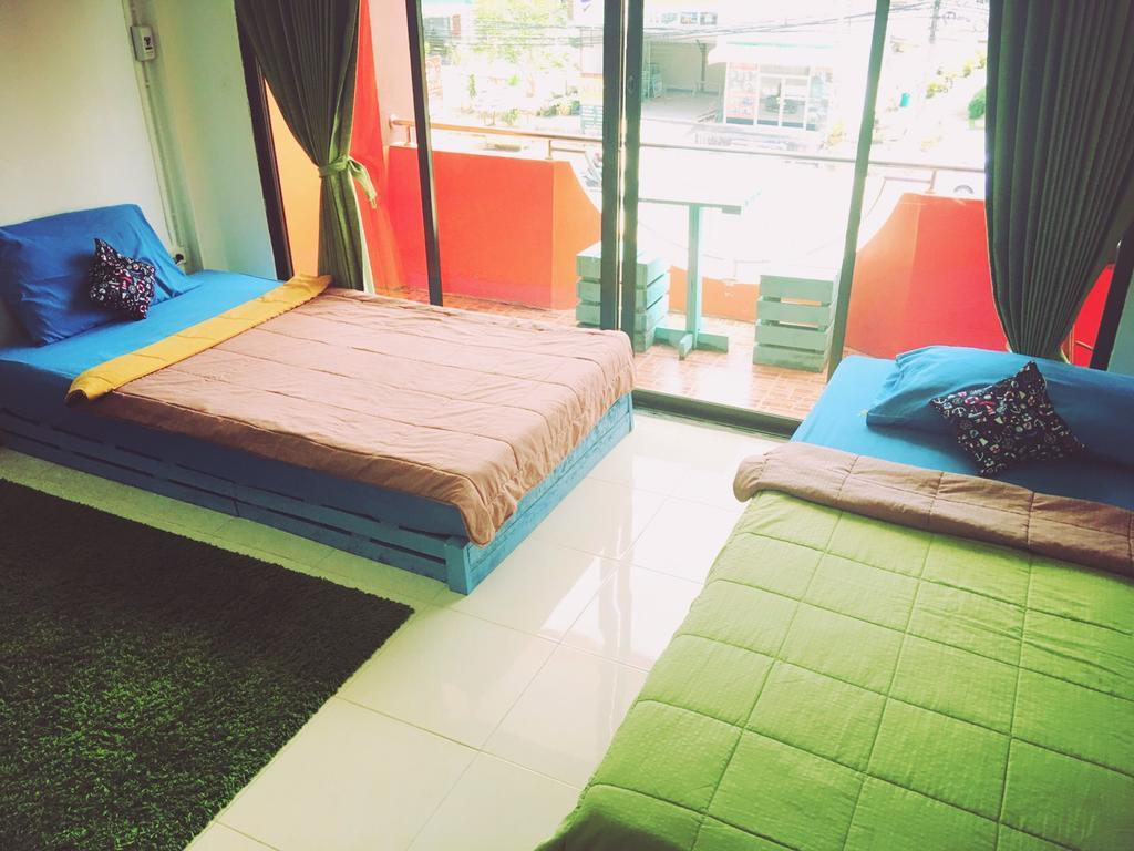 Green Leaf Guesthouse Krabi town Esterno foto
