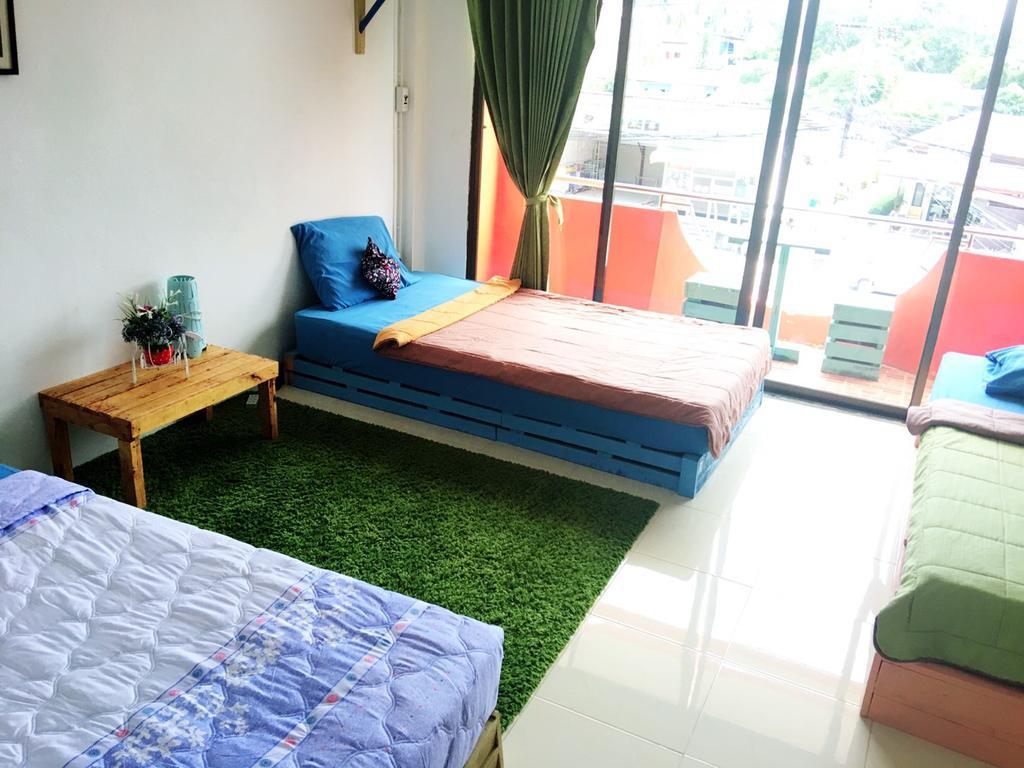 Green Leaf Guesthouse Krabi town Esterno foto
