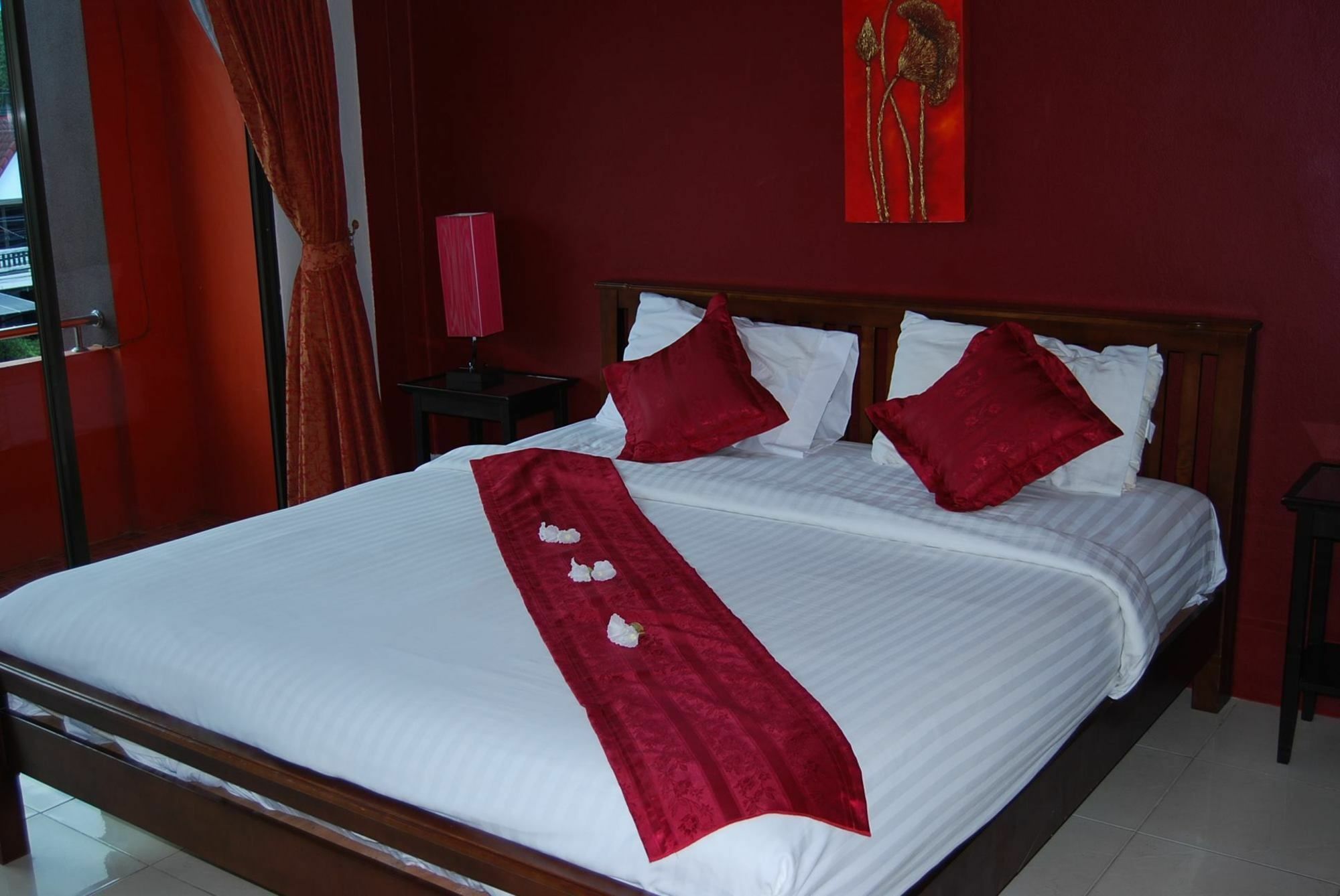 Green Leaf Guesthouse Krabi town Esterno foto