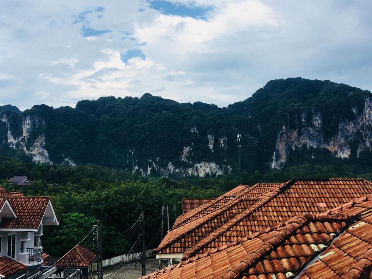 Green Leaf Guesthouse Krabi town Esterno foto